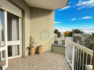 Appartamento in Vendita a Savona, 170'000&euro;, 94 m²