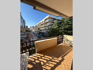 Appartamento in Vendita a Lanciano, 158'000&euro;, 136 m², arredato, con Box