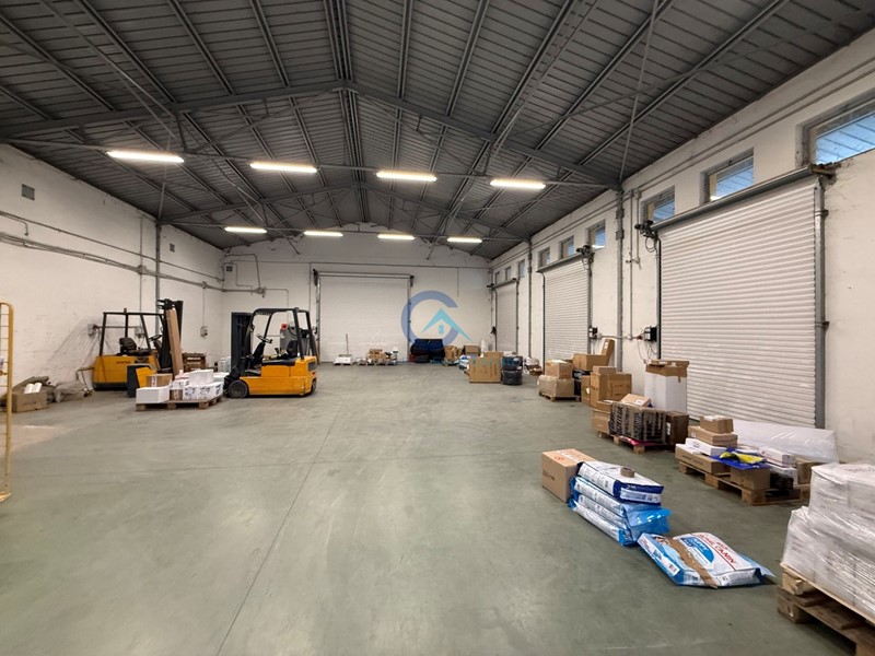 Capannone in Vendita a Mongrassano, 295'000&euro;, 550 m²