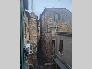 Trilocale in Vendita a Civitella Paganico, 37'000&euro;, 52 m², arredato