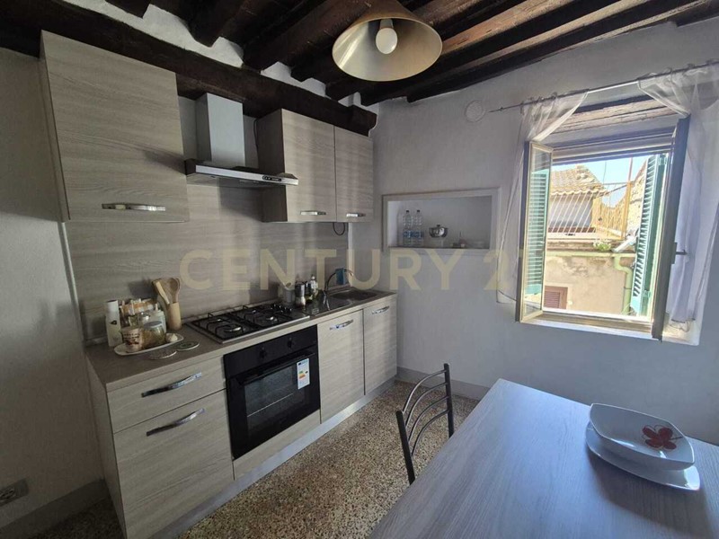 Trilocale in Vendita a Civitella Paganico, 37'000&euro;, 52 m², arredato