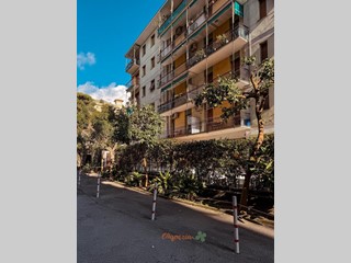 Quadrilocale in Vendita a Santa Margherita Ligure, 350'000&euro;, 60 m²