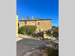 Casa Semi Indipendente in Vendita a Manciano, zona Poggio Murella, 65'000&euro;, 86 m²