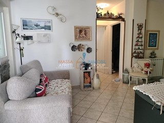 Quadrilocale in Vendita a Montignoso, 230'000&euro;, 85 m²
