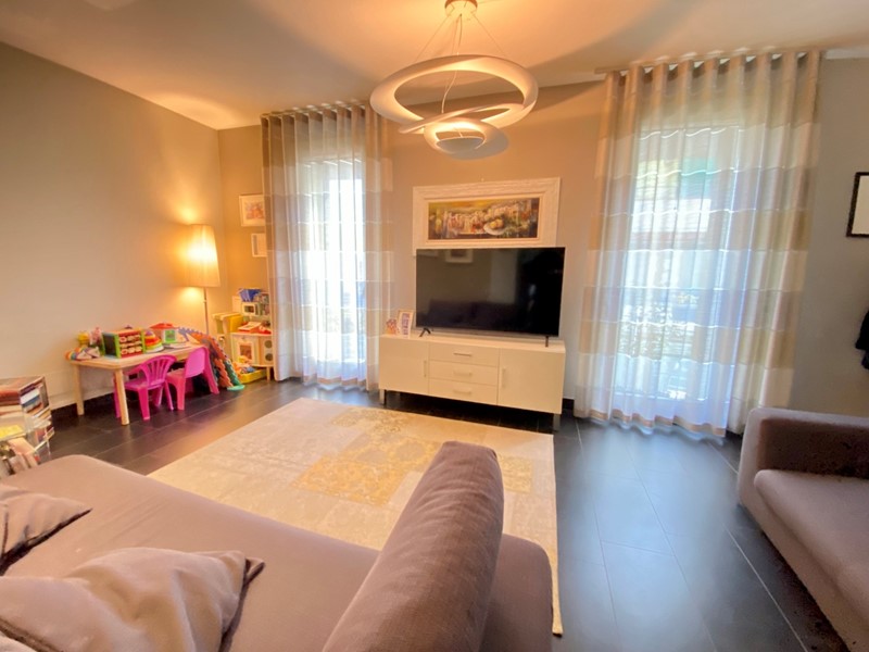 Casa Semi Indipendente in Vendita a Rovigo, 269'000&euro;, 150 m², con Box