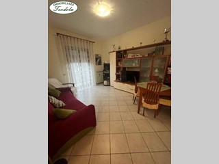 Quadrilocale in Vendita a Castelnuovo Magra, 155'000€, 85 m²