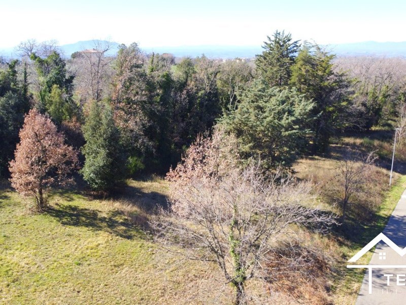 Terreno edificabile in Vendita a Casperia, 16'000&euro;, 1310 m²