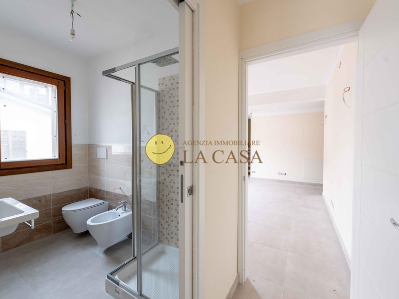 Quadrilocale in Vendita a Figline e Incisa Valdarno, zona Incisa, 190'000&euro;, 90 m², con Box