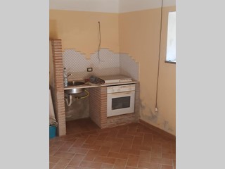 Casa Indipendente in Affitto a Vicopisano, 900&euro;, 60 m²