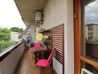 Trilocale in Vendita a Reggello, zona Matassino, 150'000&euro;, 70 m², con Box