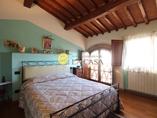 Casa Indipendente in Vendita a Castelfranco Piandiscò, 232'000&euro;, 95 m², arredato, con Box