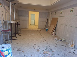 Negozio in Vendita a Casoria, 40 m²