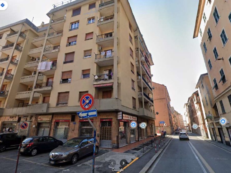 Quadrilocale in Vendita a Genova, 78'336€, 102 m²