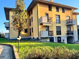 Quadrilocale in Vendita a Nerviano, 100'800&euro;, 85 m², con Box