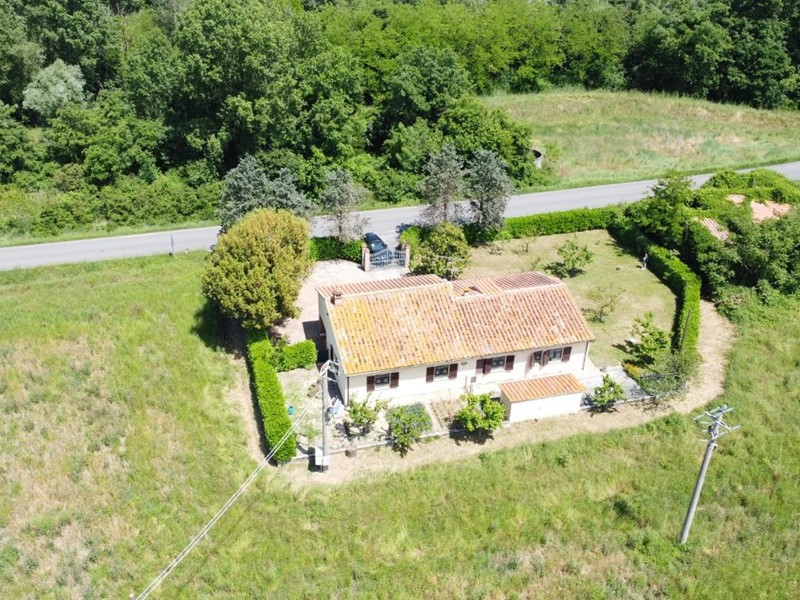Casa Indipendente in Vendita a Volterra, zona Molino D'era, 185'000&euro;, 145 m², arredato