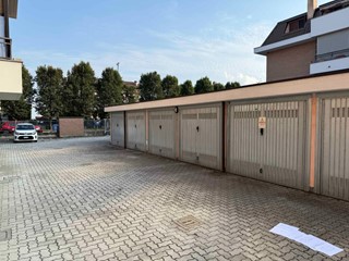 Box in Vendita a Carpiano, 17'250&euro;, 58 m²