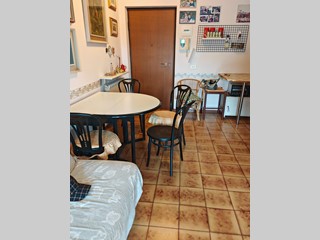 Quadrilocale in Vendita a Carrara, zona Marina di Carrara, 185'000&euro;, 65 m², arredato