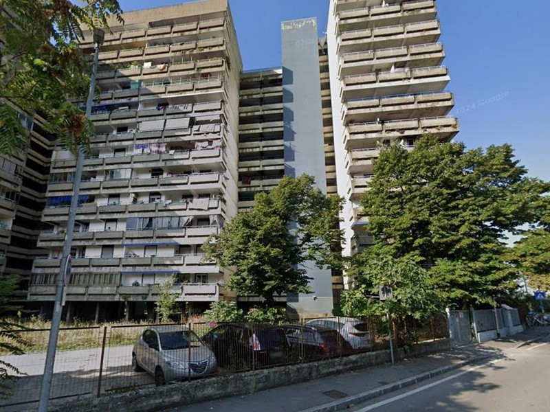 Trilocale in Vendita a Baranzate, 43'500&euro;, 58 m²