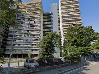 Trilocale in Vendita a Baranzate, 43'500&euro;, 58 m²