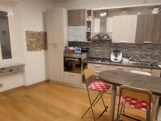 Quadrilocale in Vendita a Carrara, zona Fossola, 105'000&euro;, 75 m²