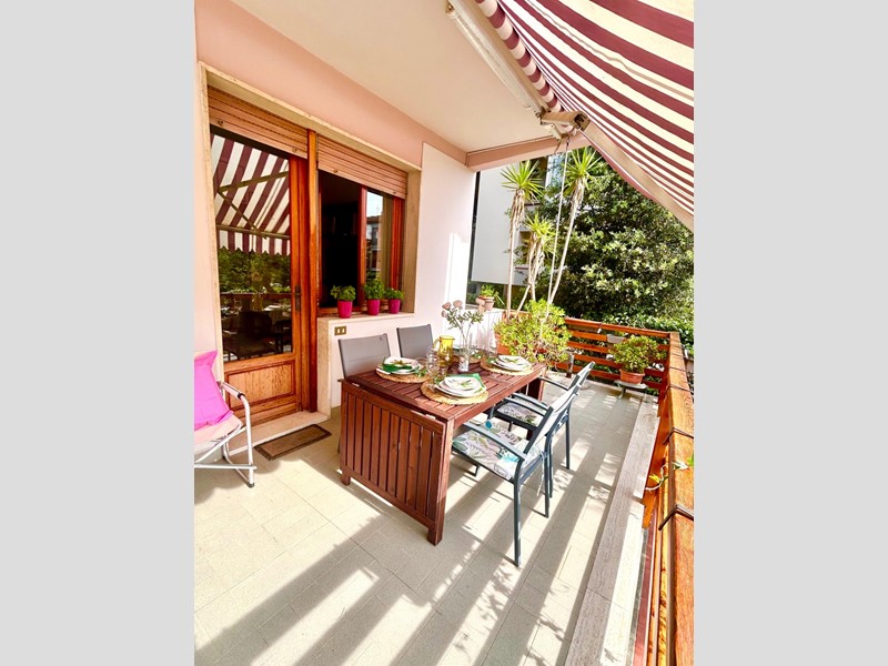 Appartamento in Vendita a Pisa, zona Marina di Pisa, 530'000&euro;, 120 m², con Box