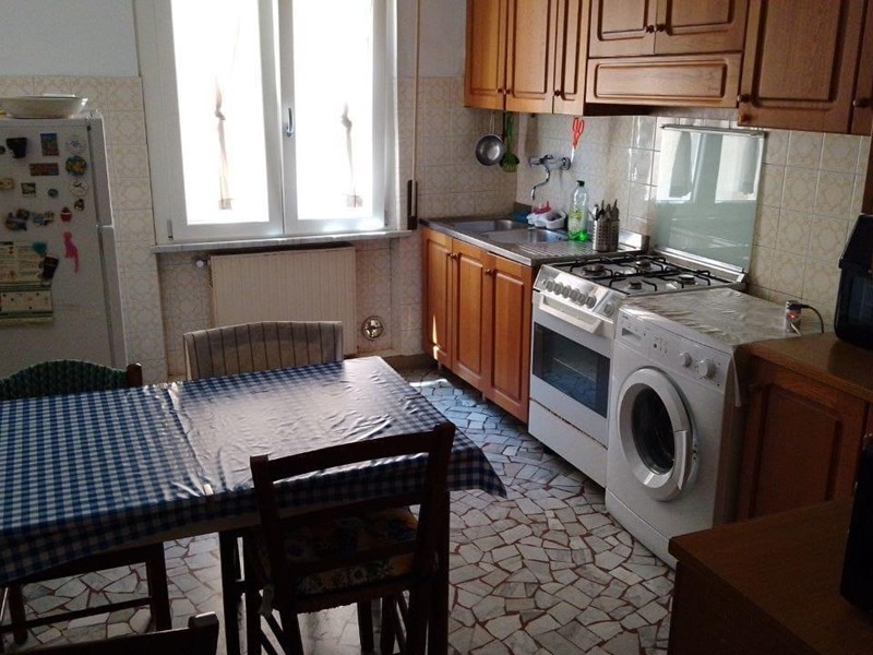 Appartamento in Affitto a Pisa, 200€, 95 m², arredato