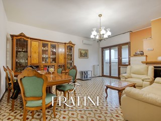 Appartamento in Vendita a Teramo, 109'000€, 115 m²