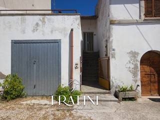 Casa Indipendente in Vendita a Sant'Egidio alla Vibrata, 39'000&euro;, 72 m²