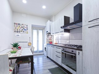 Bilocale in Vendita a Viterbo, 65'000&euro;, 50 m²