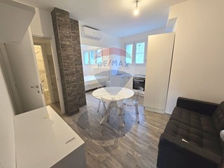 Bilocale in Affitto a Milano, 1'000€, 41 m²