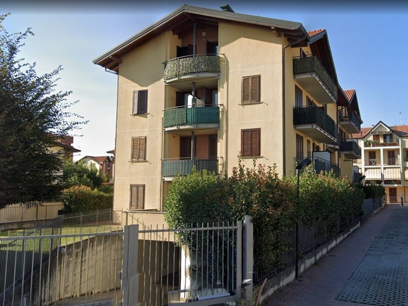 Bilocale in Affitto a Cardano al Campo, 600&euro;, 66 m²