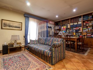 Quadrilocale in Vendita a Roma, 230'000€, 133 m²