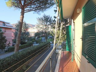 Appartamento in Vendita a Genova, 136'000&euro;, 90 m²