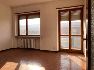 Quadrilocale in Vendita a Mondovì, 93'000&euro;, 110 m²