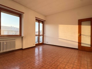 Quadrilocale in Vendita a Mondovì, 89'000&euro;, 110 m²
