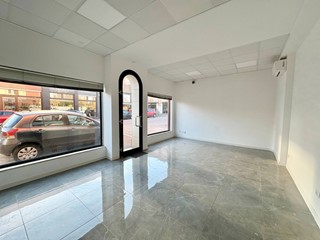 Negozio in Affitto a Vicenza, 750&euro;, 35 m²