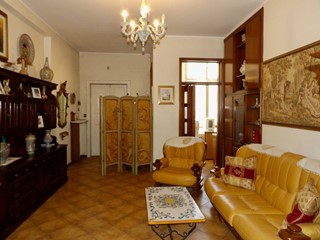 Appartamento in Vendita a Terni, 125'000€, 115 m²