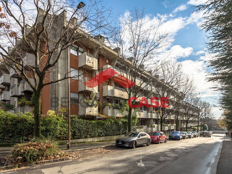 Bilocale in Vendita a Bergamo, 139'000€, 69 m²