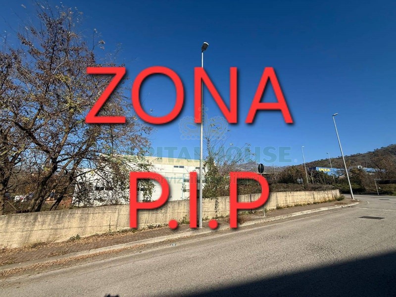Terreno industriale in Vendita a Baronissi, 460'000&euro;, 1500 m²