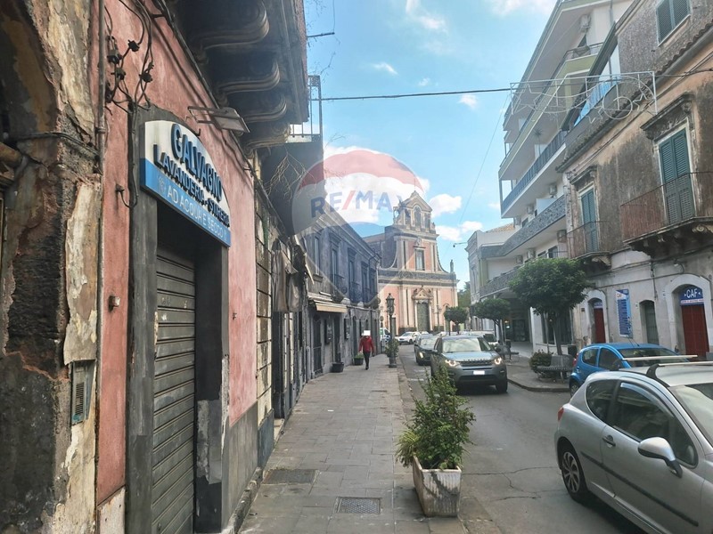 Attività commerciale in Vendita a Mascalucia, 59'000&euro;, 54 m²