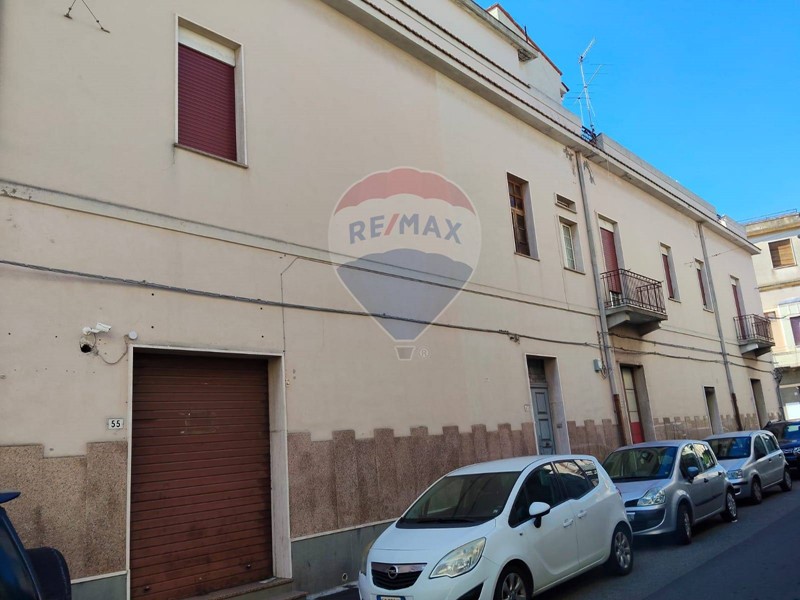 Immobile commerciale in Vendita a Mascali, 75'000&euro;, 70 m²