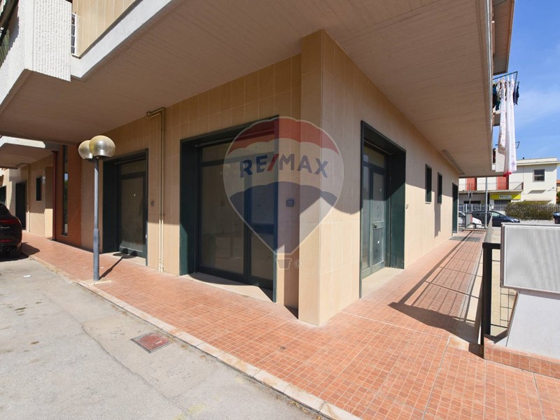 Box in Vendita a Foggia, 59'000&euro;, 65 m²