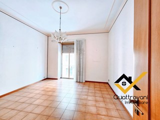 Trilocale in Vendita a Catania, 169'000&euro;, 110 m²