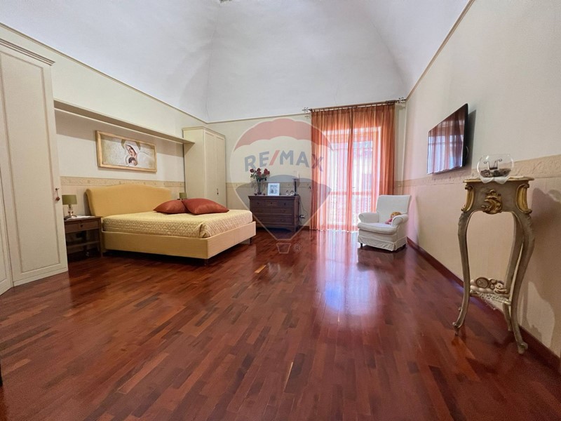 Trilocale in Vendita a Torre Annunziata, 145'000&euro;, 90 m²