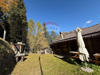 Cascina in Vendita a Peio, 100'000&euro;, 180 m²