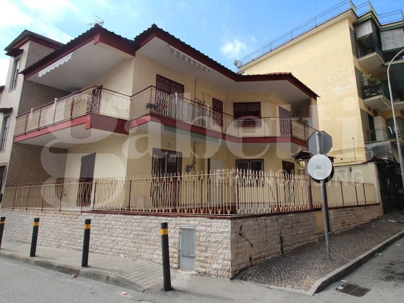 Bilocale in Affitto a Arzano, 500&euro;, 78 m²