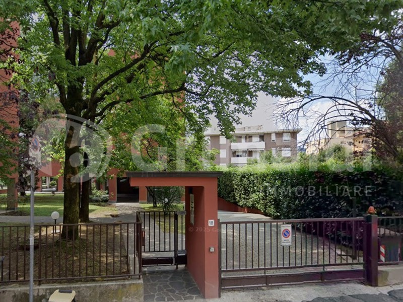 Box in Vendita a Monza, 23'000&euro;, 15 m²