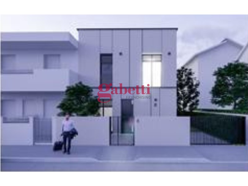 Quadrilocale in Vendita a Riccione, 480'000&euro;, 80 m², con Box