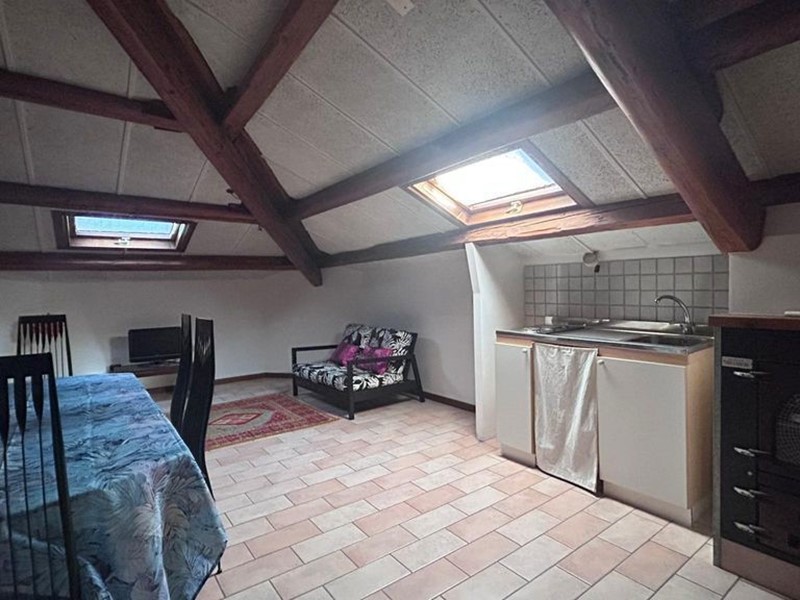 Trilocale in Vendita a Jesi, 128'000€, 95 m²