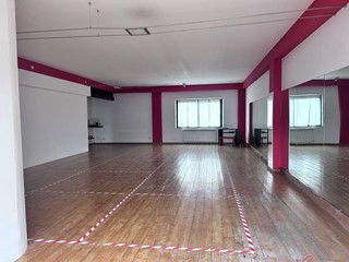 Immobile commerciale in Vendita a Silvi, 70'000&euro;, 70 m²